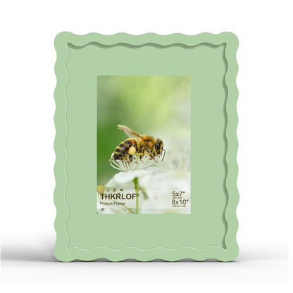 4x6 Picture Frame with Mat for 3.5x5, Wavy Edge Wooden Real Glass Photo Frame for Tabletop and Wall Hanging, Green, 1 Pack