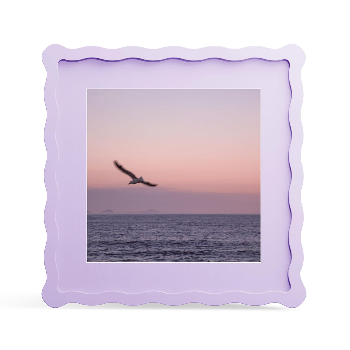 4x6 Picture Frame with Mat for 3.5x5, Wavy Edge Wooden Real Glass Photo Frame for Tabletop and Wall Hanging, Green, 1 Pack
