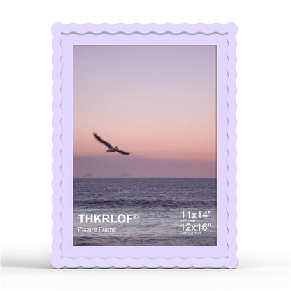 4x6 Picture Frame with Mat for 3.5x5, Wavy Edge Wooden Real Glass Photo Frame for Tabletop and Wall Hanging, Green, 1 Pack