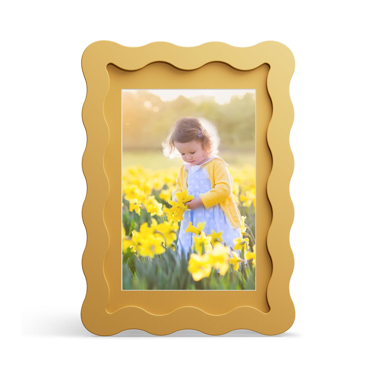 4x6 Picture Frame with Mat for 3.5x5, Wavy Edge Wooden Real Glass Photo Frame for Tabletop and Wall Hanging, Green, 1 Pack