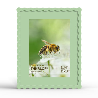 4x6 Picture Frame with Mat for 3.5x5, Wavy Edge Wooden Real Glass Photo Frame for Tabletop and Wall Hanging, Green, 1 Pack