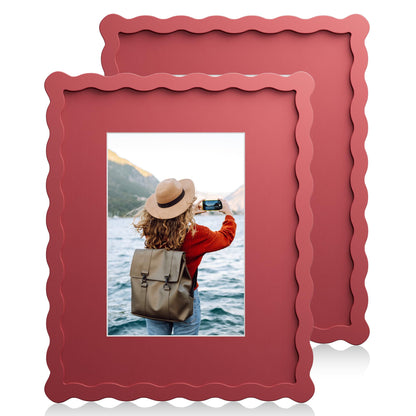 5x7 Wavy Picture Frame with 4x6 Mat, 5 x 7 Wood Frame, Real Glass