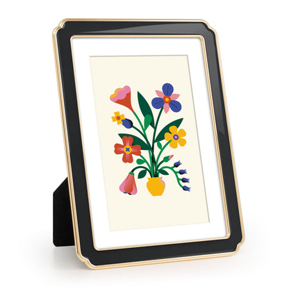 4x6 Enamel Picture Frame with HD-Tempered Glass, Display 3x5 Photo with Mat, Ornate Photo Frame with Gold Metal Edge & Velvet Back for Tabletop & Wall Mount Vertically or Horizontally Display, White