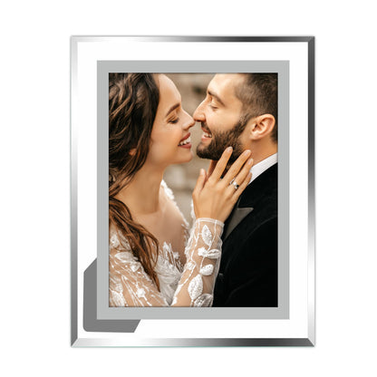 Vienrose 5x7 Picture Frame Set of 2, Clear Glass Photo Frames with Silver Edge, Horizontal or Vertical Display for Tabletop, Desk, Home, Office Decoration Fits 5x7 Photos Easy Photo Swap Gift Ready