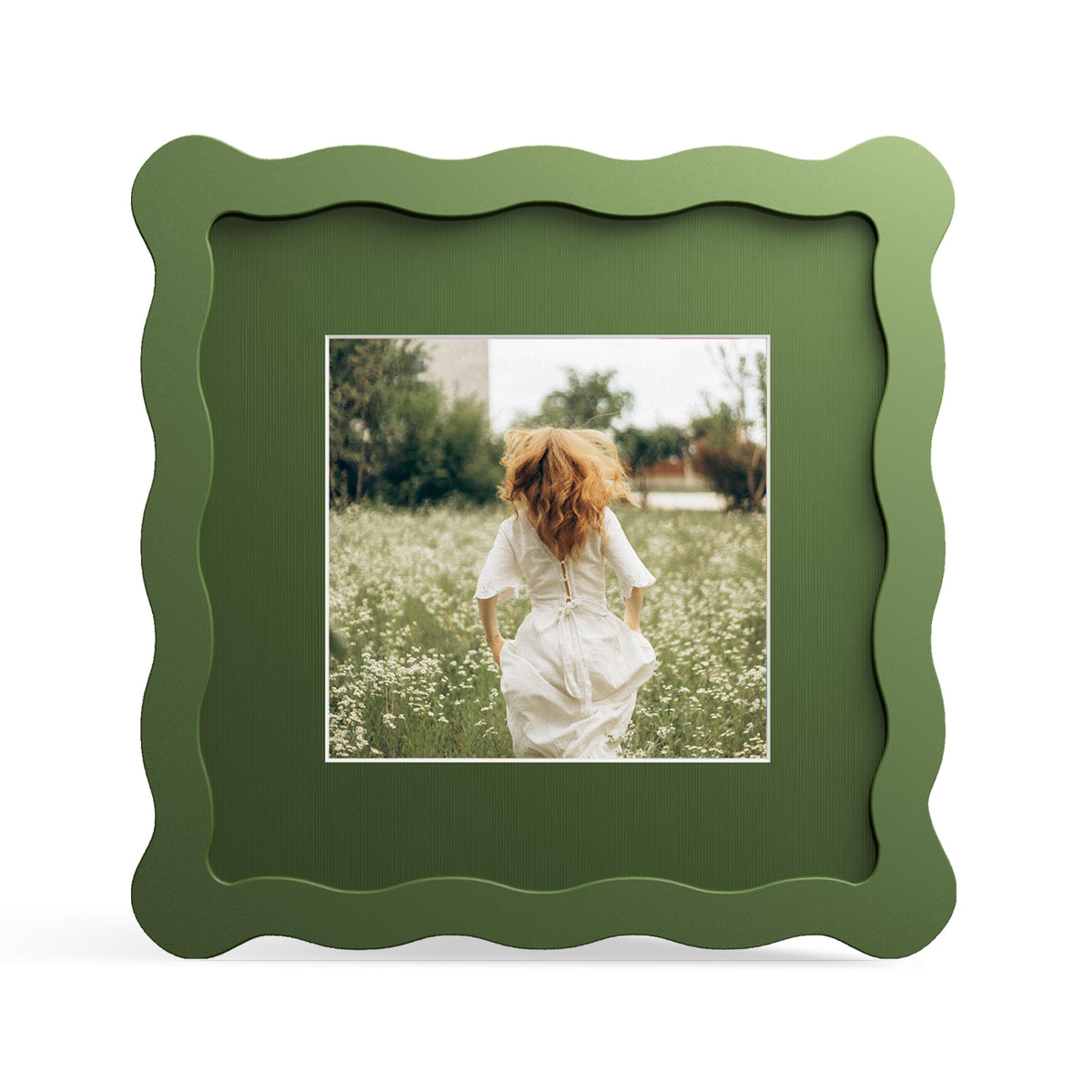 4x6 Picture Frame with Mat for 3.5x5, Wavy Edge Wooden Real Glass Photo Frame for Tabletop and Wall Hanging, Green, 1 Pack