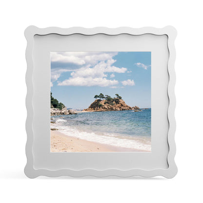 4x6 Picture Frame with Mat for 3.5x5, Wavy Edge Wooden Real Glass Photo Frame for Tabletop and Wall Hanging, Green, 1 Pack