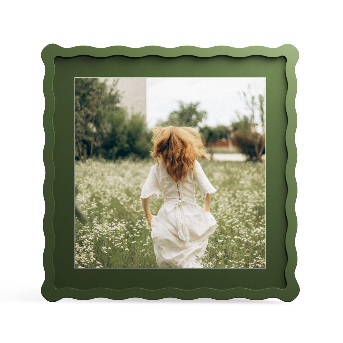 4x6 Picture Frame with Mat for 3.5x5, Wavy Edge Wooden Real Glass Photo Frame for Tabletop and Wall Hanging, Green, 1 Pack