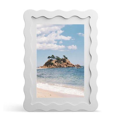 4x6 Picture Frame with Mat for 3.5x5, Wavy Edge Wooden Real Glass Photo Frame for Tabletop and Wall Hanging, Green, 1 Pack
