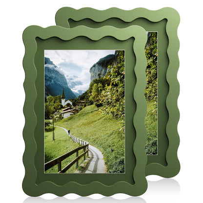 5x7 Wavy Picture Frame with 4x6 Mat, 5 x 7 Wood Frame, Real Glass